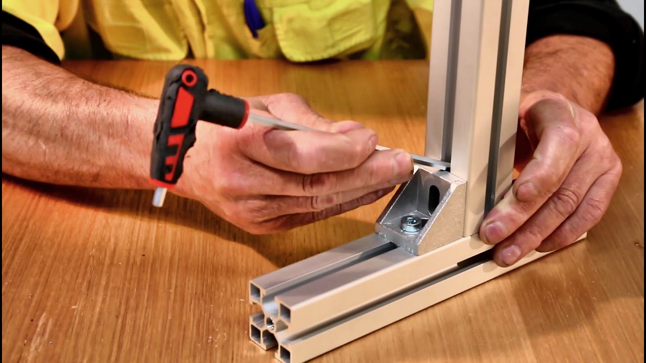 How to join profile with a Clamping Angle Connection
