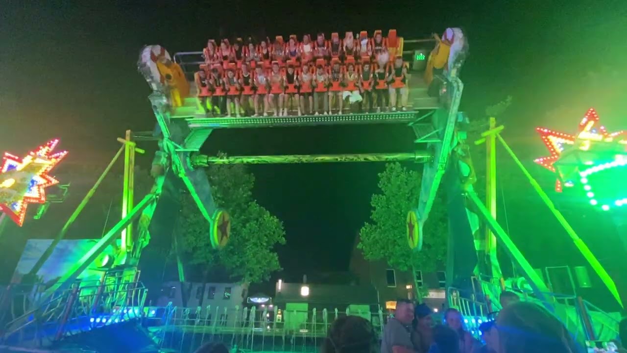 Most unbelievable joy ride ever at S&auml;ubrennerkirmes Wittlich 2022 - Crazy Rides - Part 1