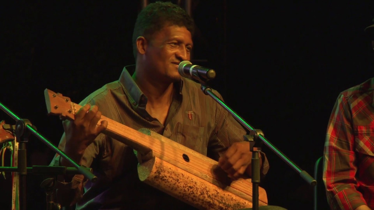 Mauricio Ribeiro - Pensou tocou