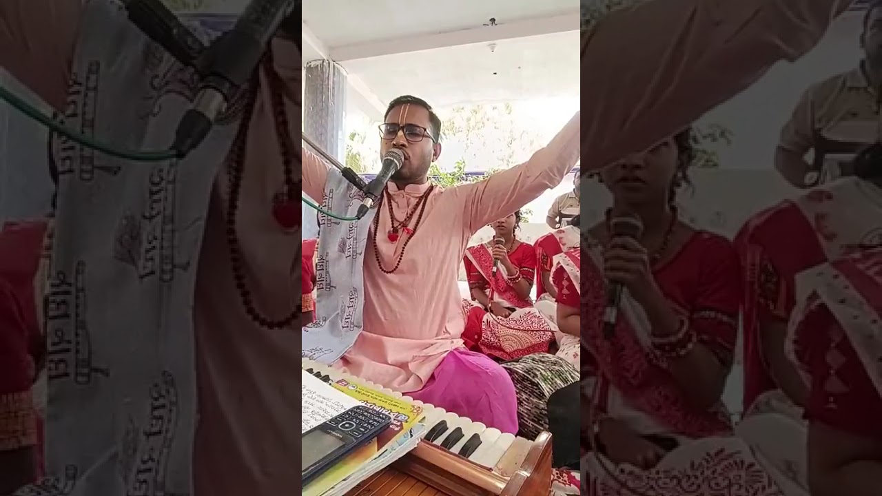 গীতা পাঠ করছেন শ্রী রাঁধেশ্যাম দেব নাথ