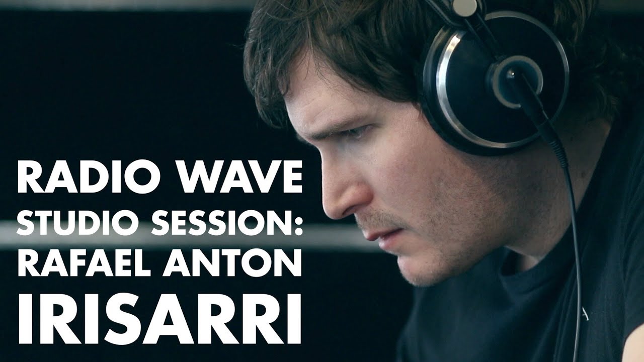 Rafael Anton Irisarri: Radio Wave Studio Session