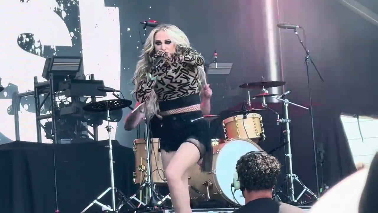 Butcher Babies Sincerity live 2025