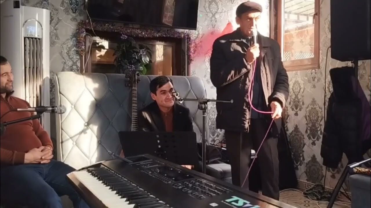 Ramizbek Abduraxmonov 2 qism Muxlislar davrasida.// Рамизбек Абдурахмонов 2 қисм Мухлислар даврасида