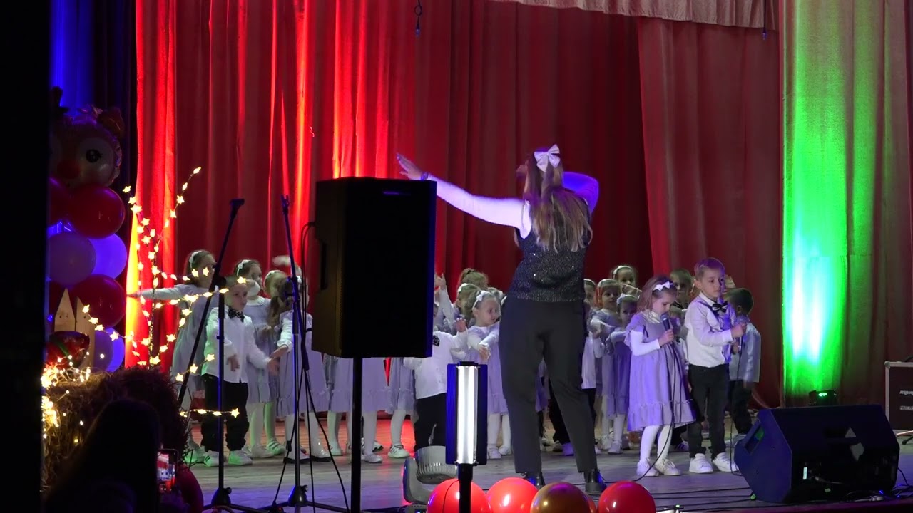 Novogodišnji koncert PŠ Jump Dance 25/26 - VOKALČIĆI - Nek' svud' ljubav sja
