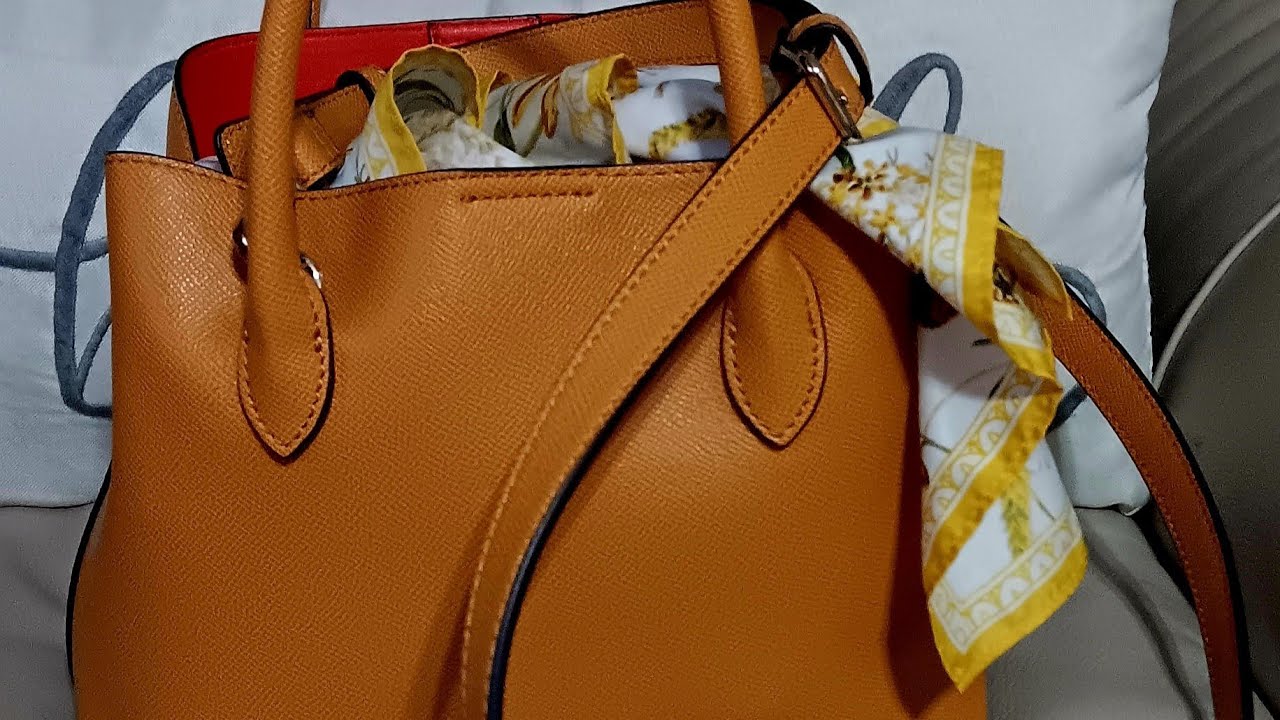 What's in my bag! This week! #Aldo