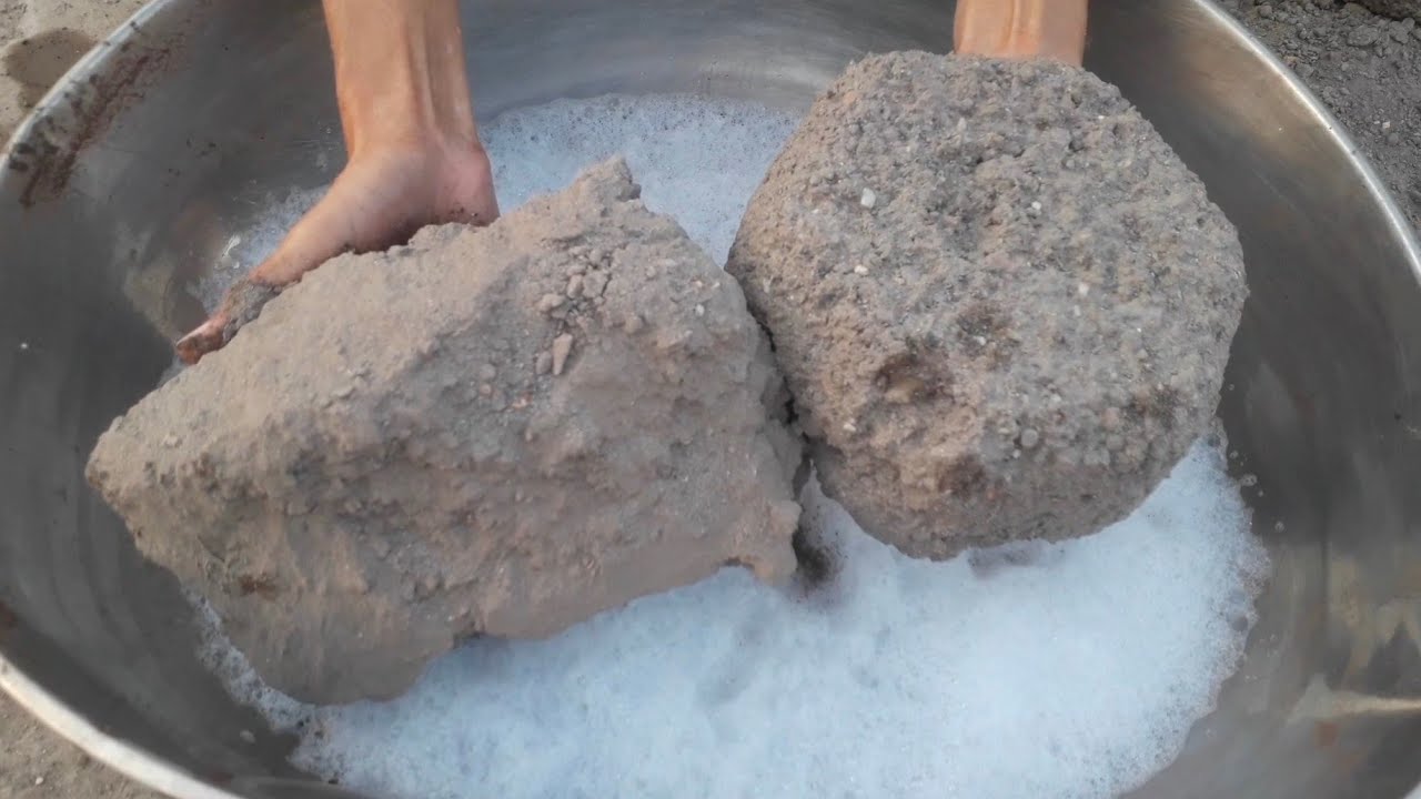 @M.ahmad requested video 📸 New hand made Gritty texture shapes crumbling in Foamy water Amsr video💦💦