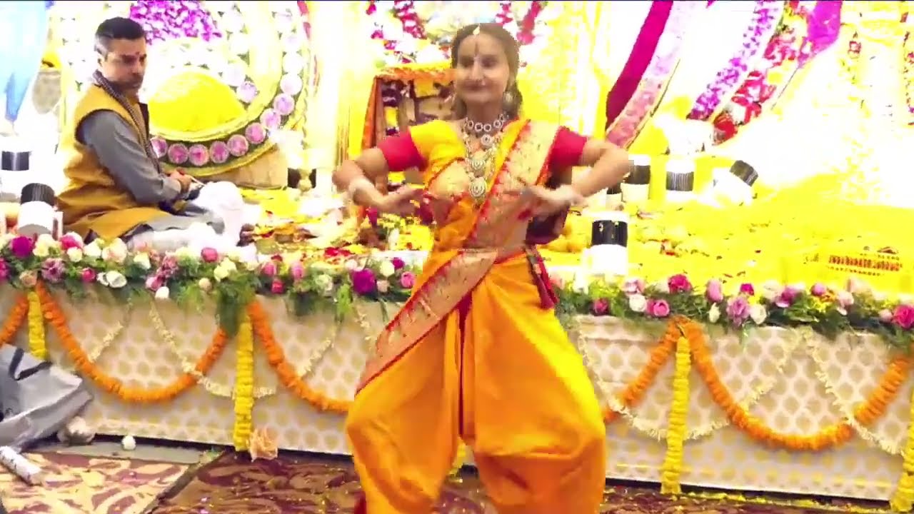 Performance by students of Pagalbaba Vidyapith, during 46th AF of Srimad Pagalbaba sankirtan mondal
