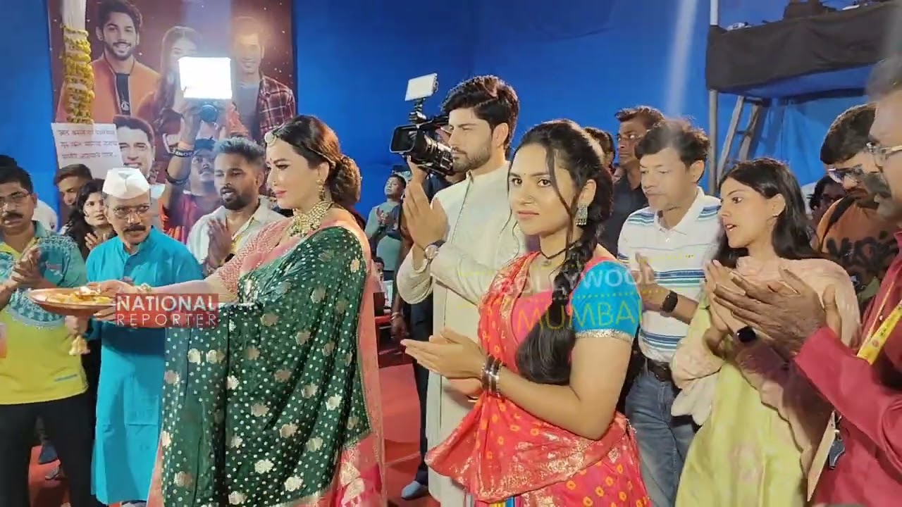 Vasudha Serial Actor Priya Thakur,Abhishek Sharma & Nausheen Ali Sardar At Aarti ZeeTV Parel Charaja