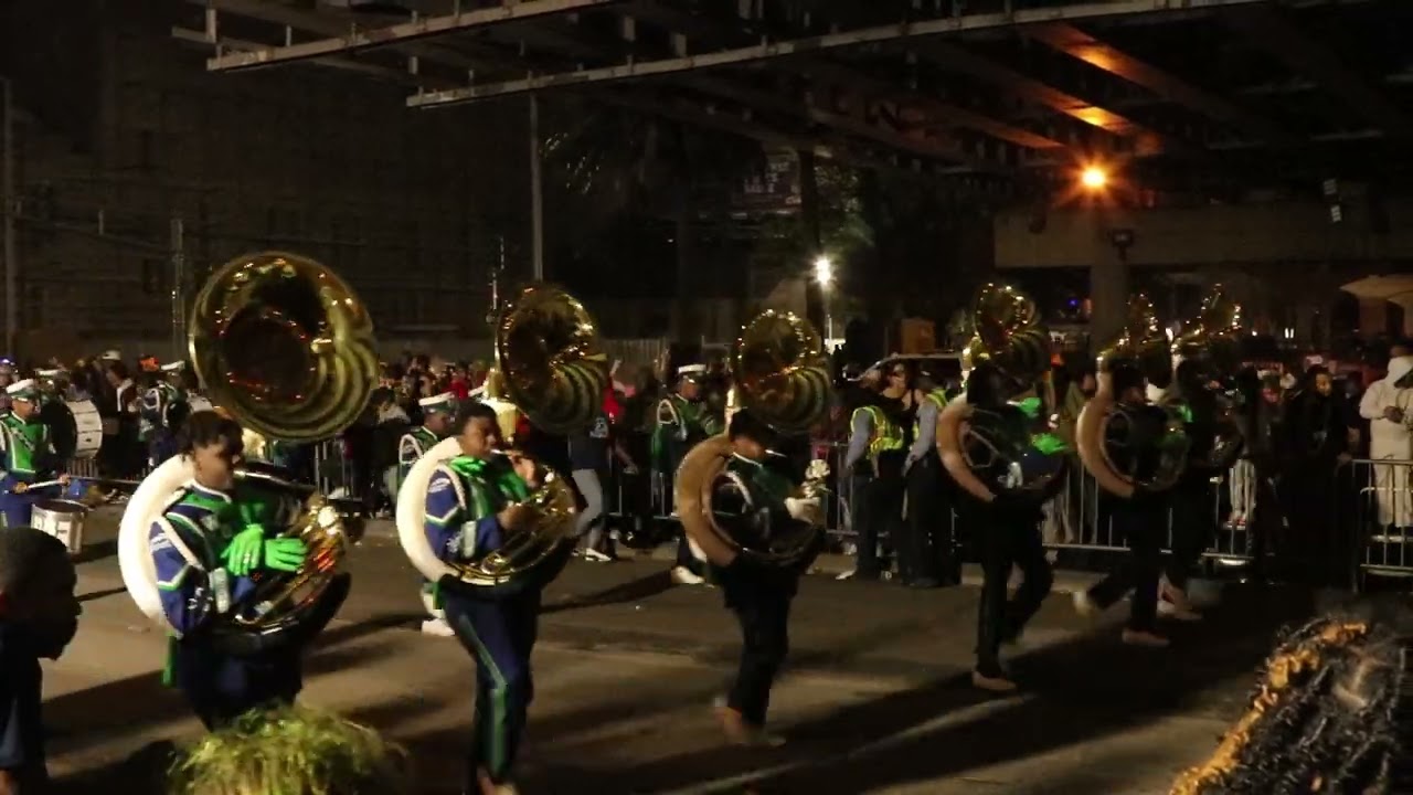 Krewe of Muses Parade 