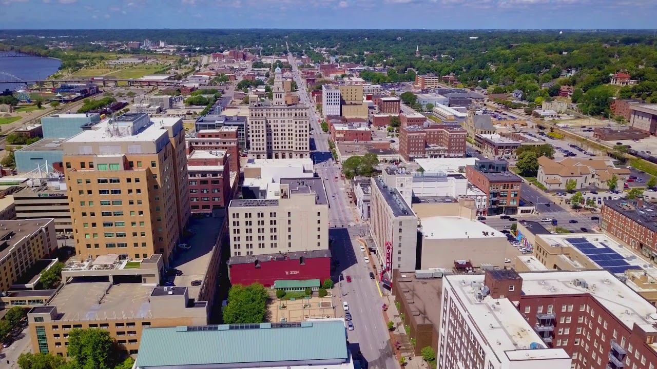 Davenport, Iowa - Streets & Skies - @SuperMixmaster