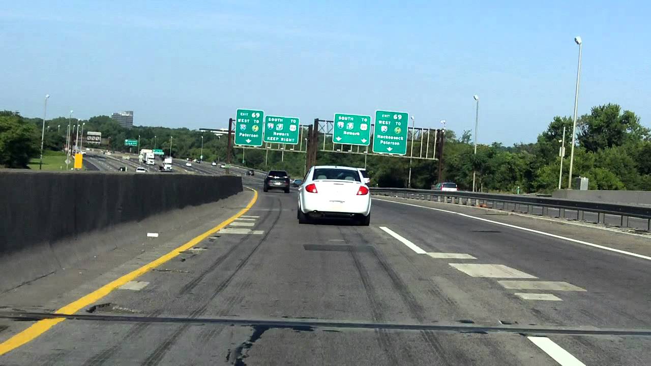 New Jersey Turnpike - George Washington Bridge Approach (Exits 73 to 68) southbound (Express Lanes)