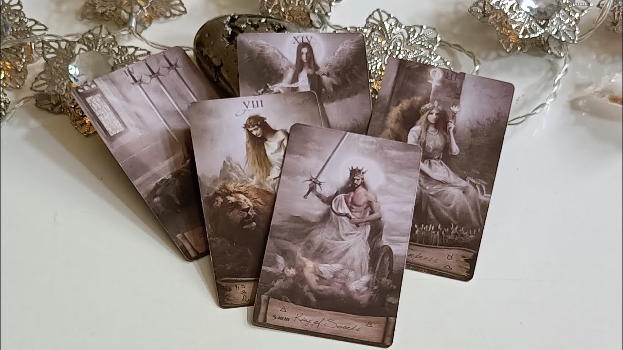 Was gefällt ihm an Dir am besten 💖 Liebesorakel Singleorakel Tarot 💫