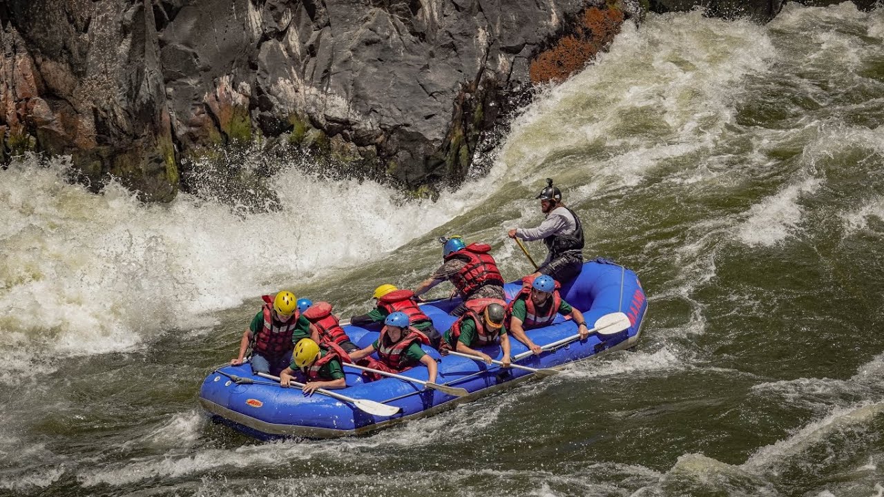 Alex and Andrew Guiding Rafts and their crew on the Mighty Zambezi River Zambia, Africa! 