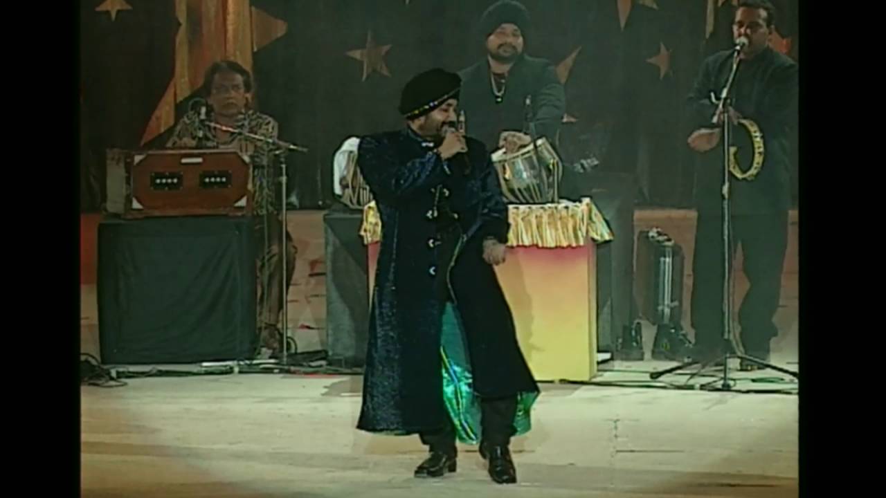 Daler Mehndi Dance & Singing performance At Zee Cine Awards 1999