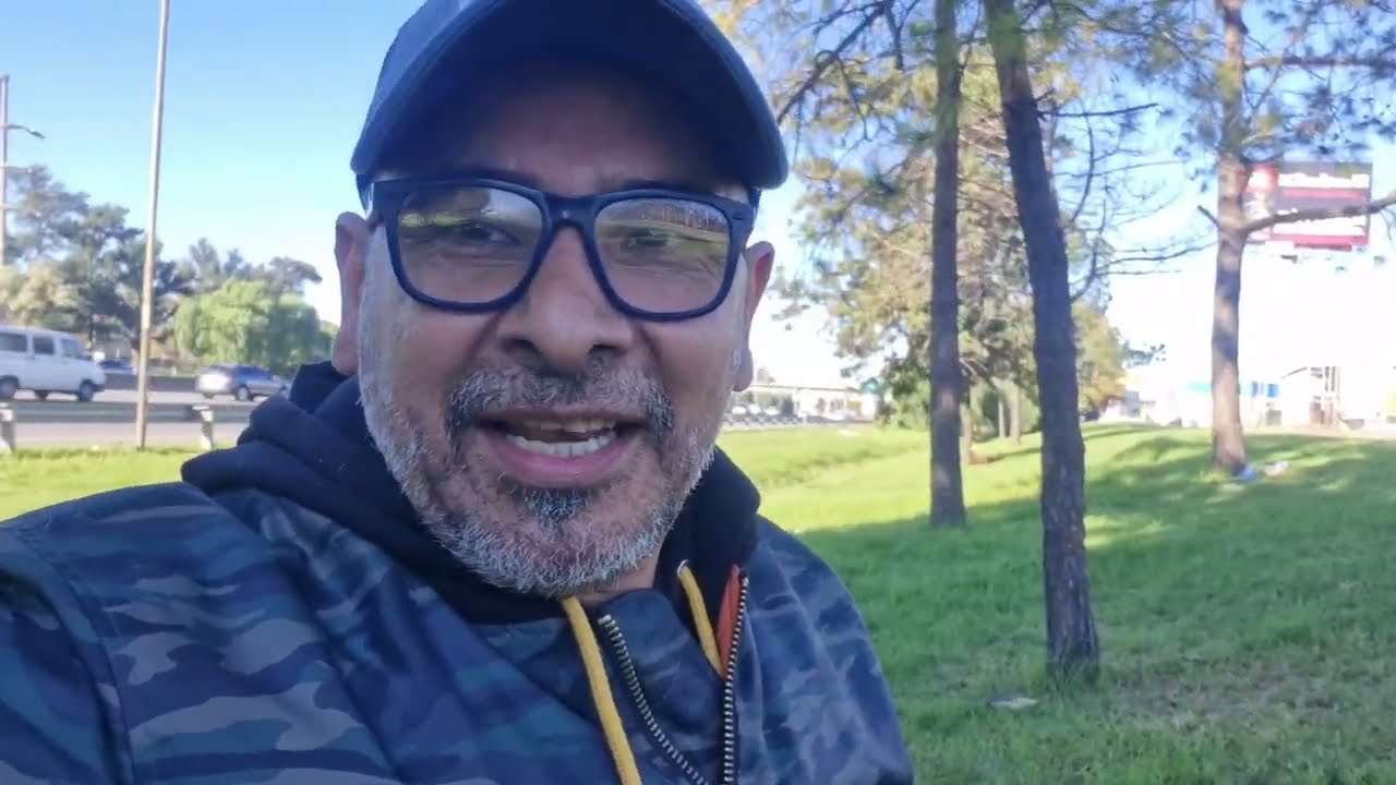 ¡Descubriendo Curiosidades al Costado de la Panamericana! 🚗🤖