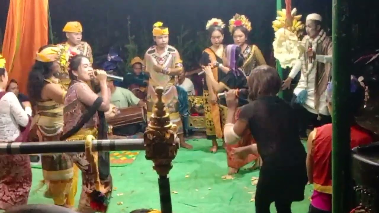 Rudat SARI TEMU Pengangkut Di BatuRintang