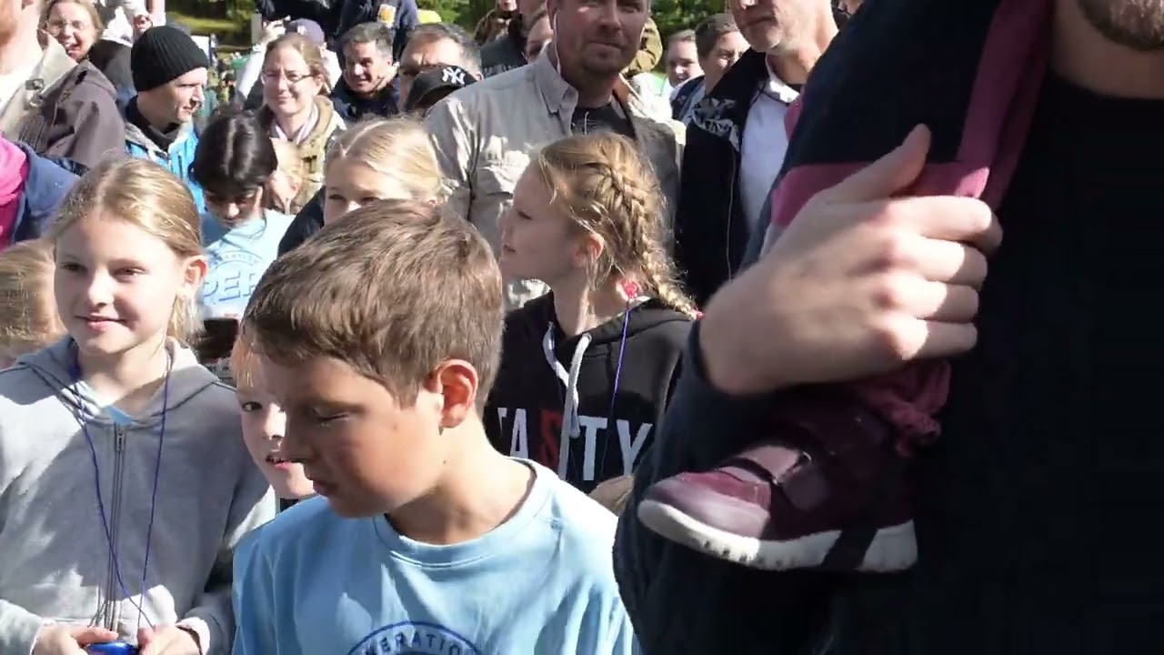 Princess Estelle, Prince Oscar and Crown Princess Victoria at Pep Day