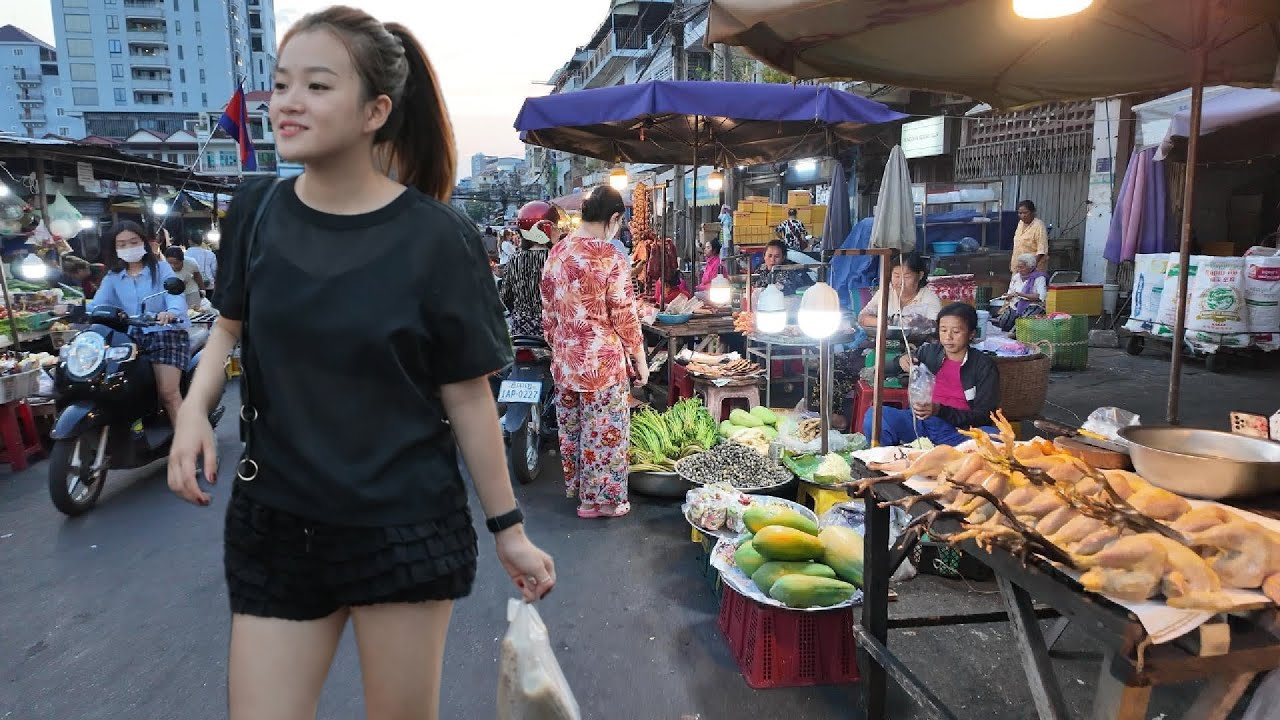HIDDEN GEMS Of CAMBODIAN Street Food 2026 - Walking Tour in Toul Tom Poung Market, Phnom Penh