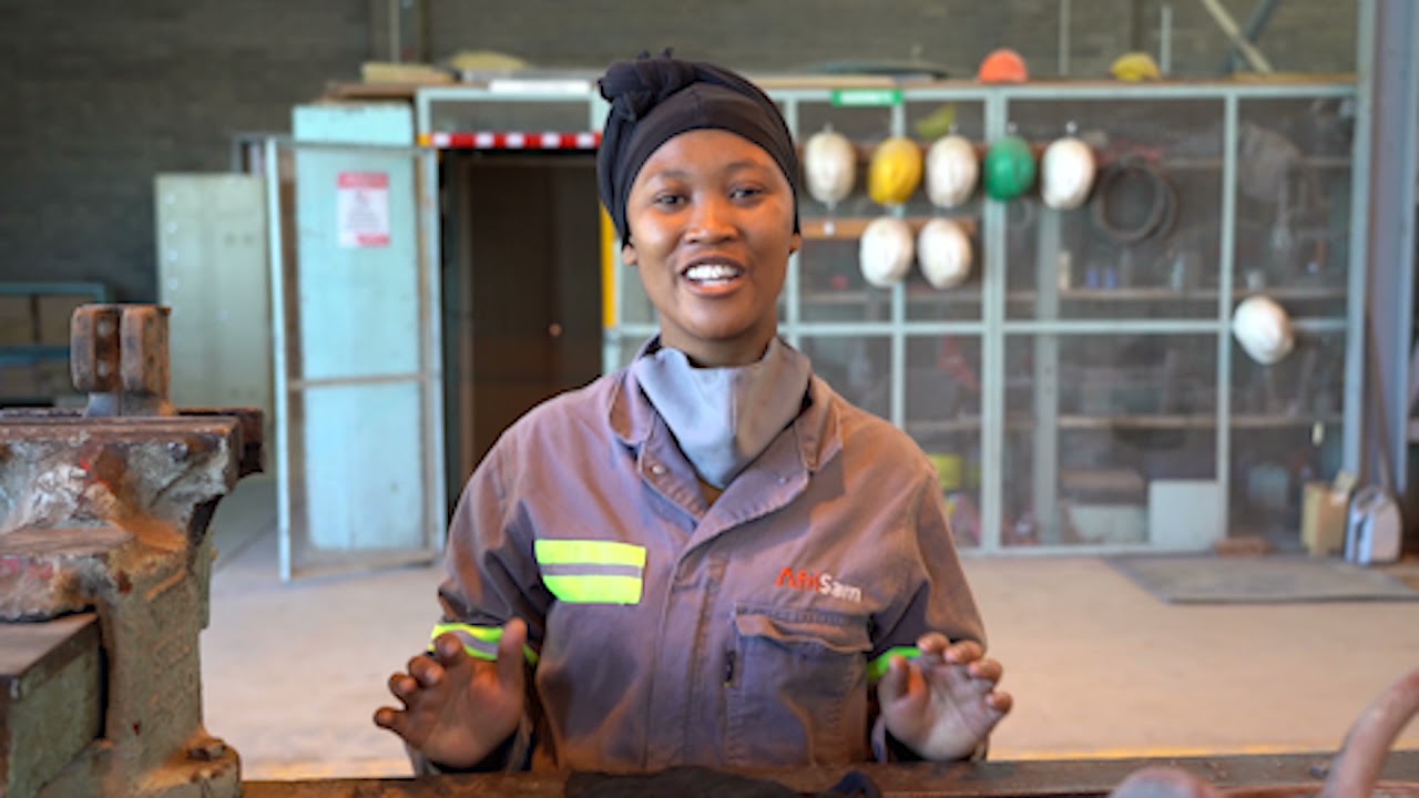 Malebogo Kabelo, young, female diesel apprentice at Afrisam.