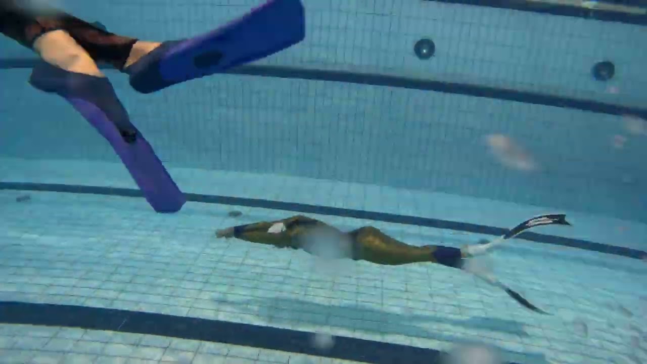 Mirela Kardašević - CMAS - 258,5m DBF - WORLD RECORD - 15. Submania Apnea Cup underwater recording