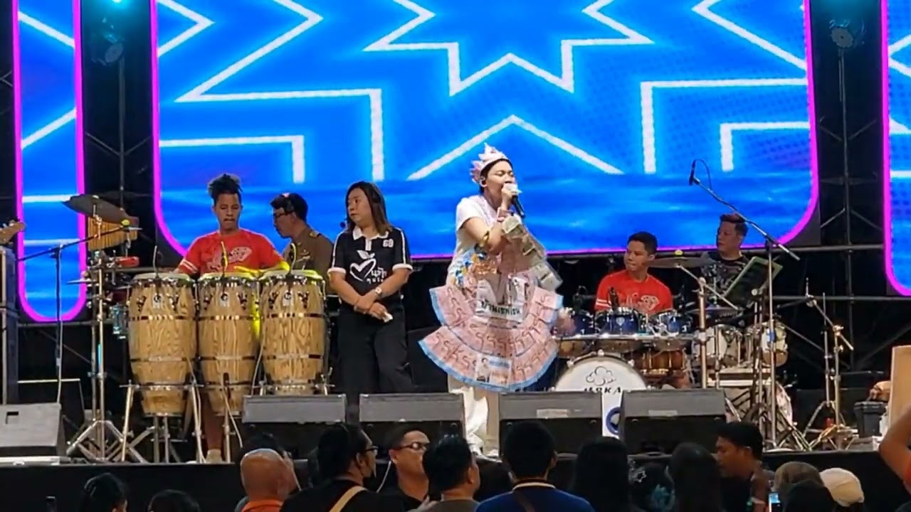 พี่จ๋าหนาวไหม ต้นข้าว สุปรียา งานประจำปีวัดราษฏร์รังสรรค์(คอกกระบือ) สมุทรสาคร