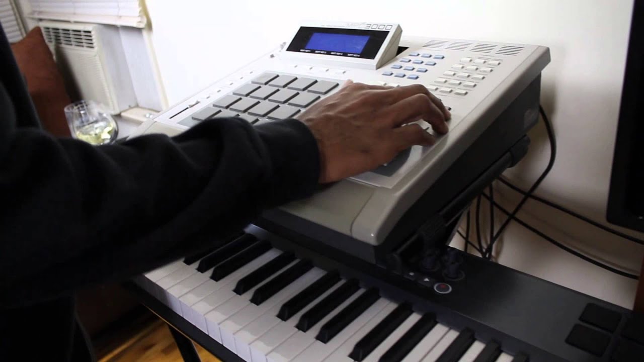 Working on Beats Vol 3- From The Vaults (MPC 3000, MPC 2500 and Maschine Studio Beats)