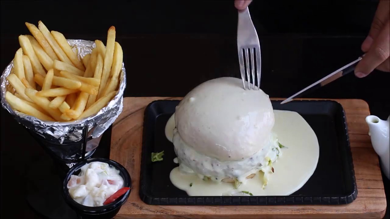 Cheese Lava Burger