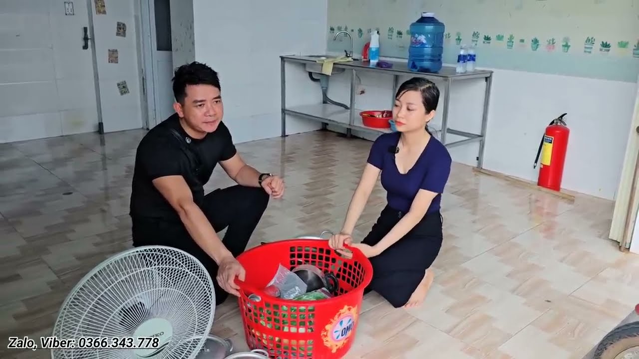 Sốc..Vì vỡ nợ trắng tay phải chuyển ra ở trọ thầy giáo đồng lần đầu tiết lộ cùng thiếu nữ xinh đẹp