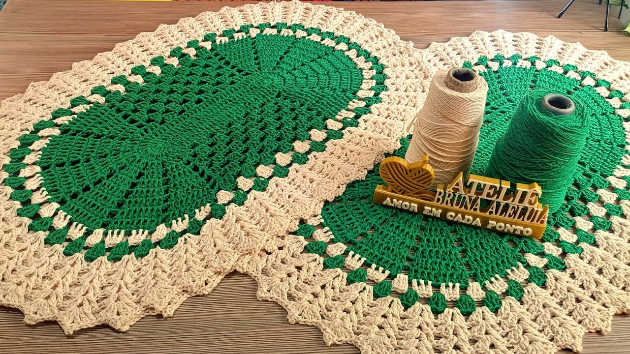 TAPETE ESMERALDA/FÁCIL RÁPIDO  LINDO E BOM DE VENDAS/PASSO A PASSO/#passoapassodecroche  #croche