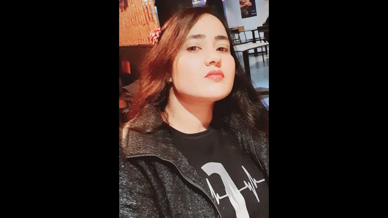 ফর্সা সুন্দরী পাত্রী কল্পনার জন্য ভালো পাত্র চাই (ID: 39090)