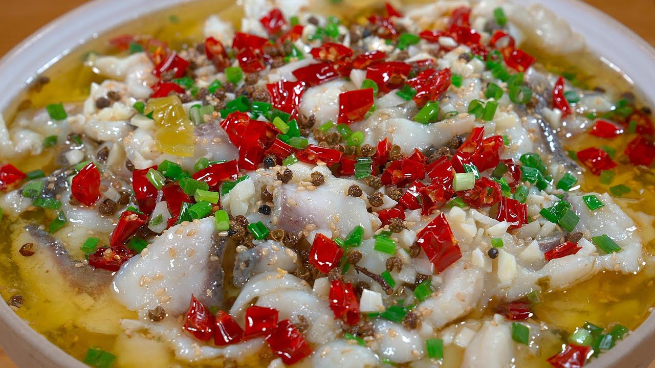 今天給大家分享家庭版酸菜魚的做法，出鍋湯鮮味美，魚肉滑嫩，非常的開胃下飯！#like #美食 #food #cooking #做飯