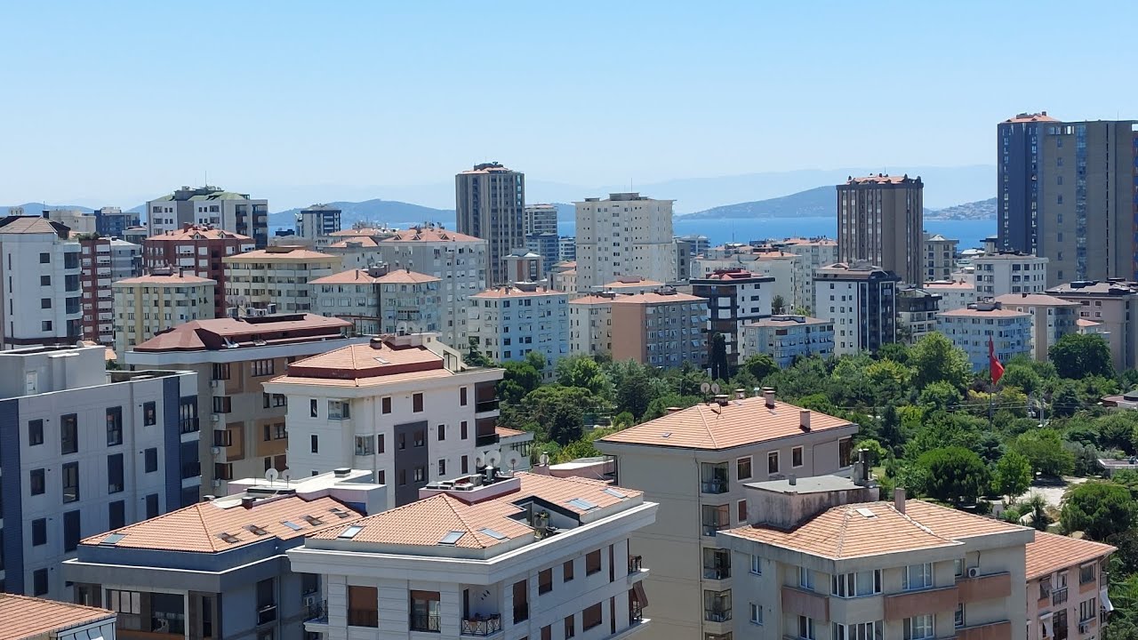 Feneryolu 3+1 net 86m&sup2; balkonlu ebeveyn banyolu