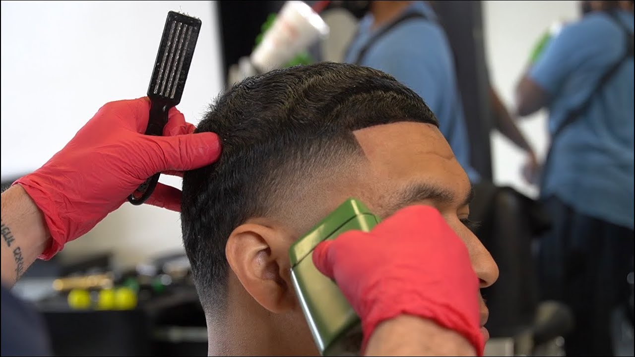 How To Cut A Straight Hair 360 Waver! With My Babyliss Custom Fx Clipper, Trimmer & Shaver!