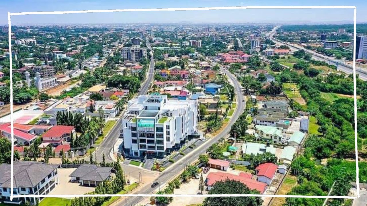 Driving through Dzorwulu in Accra, Ghana on an ordinary day