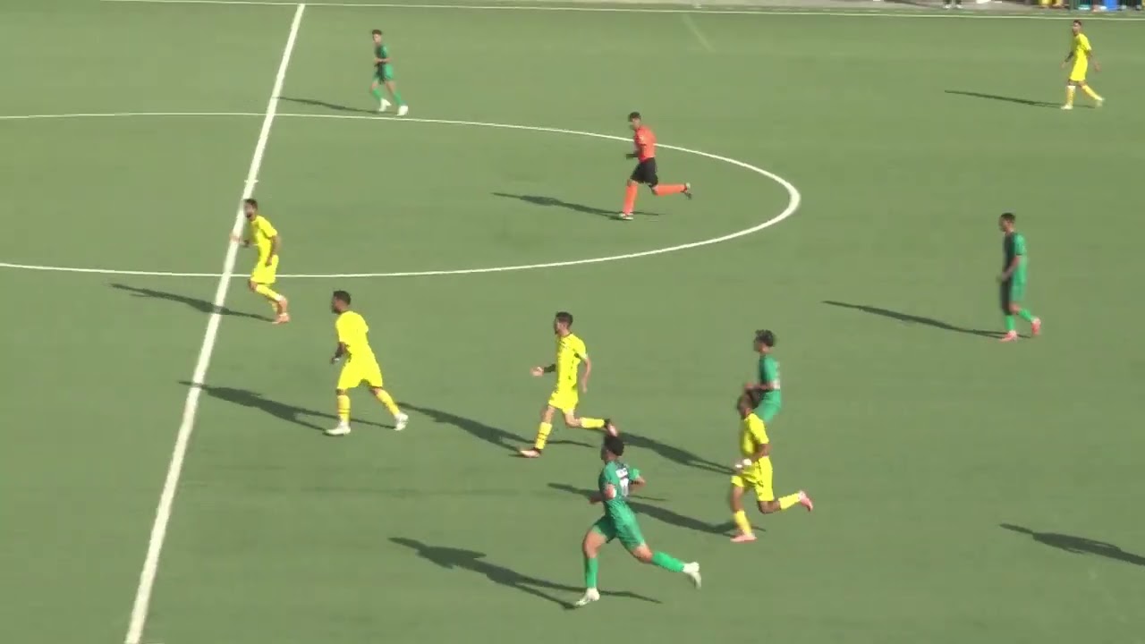 ملخص من مقابلة بين الفريقين رجاء بلكرير واتحاد تارودانت انتهت بفوز فريق إتحاد تارودانت 1.3