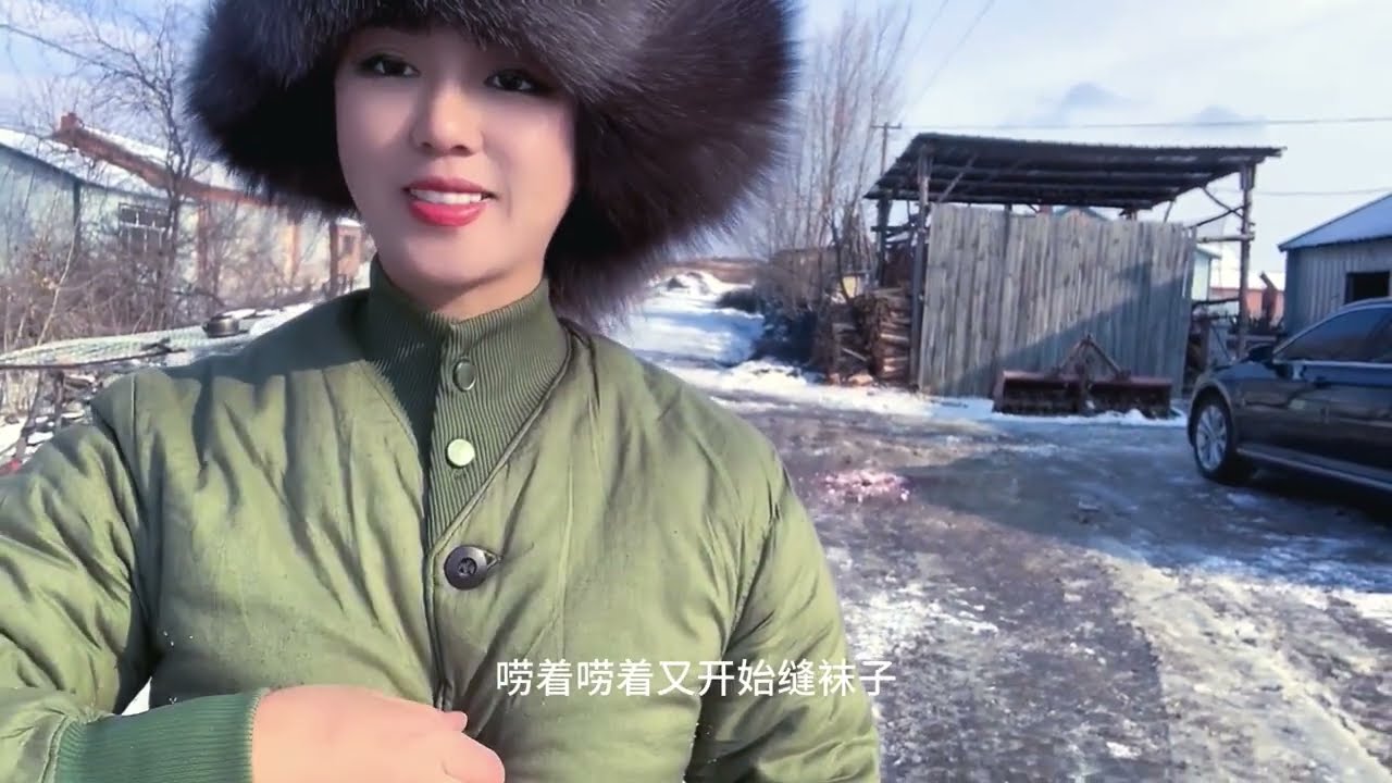 东北大降温，农村又开始煮年猪菜了，左邻右舍聚一桌太热闹了【莹莹】