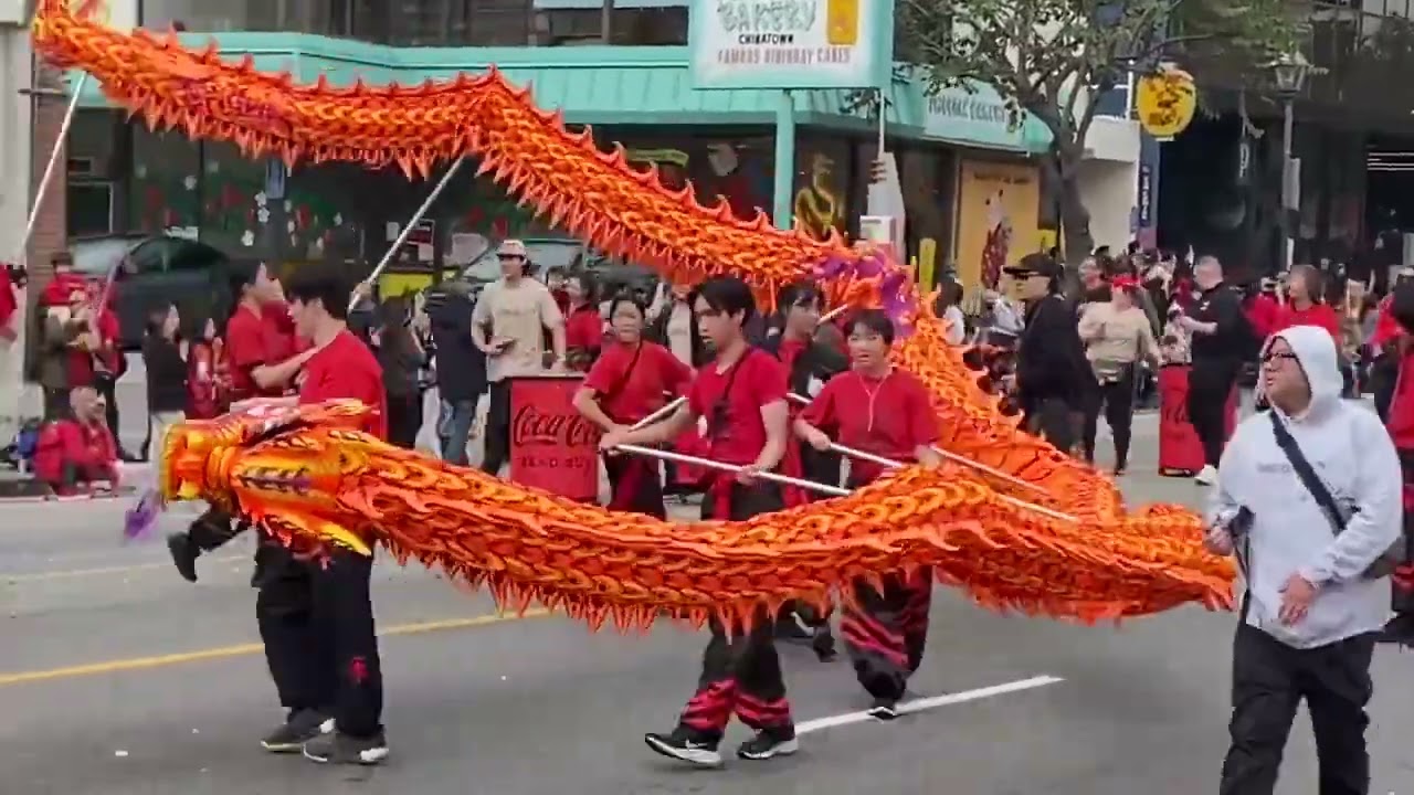 GOLDEN DRAGON PARADE (LA)