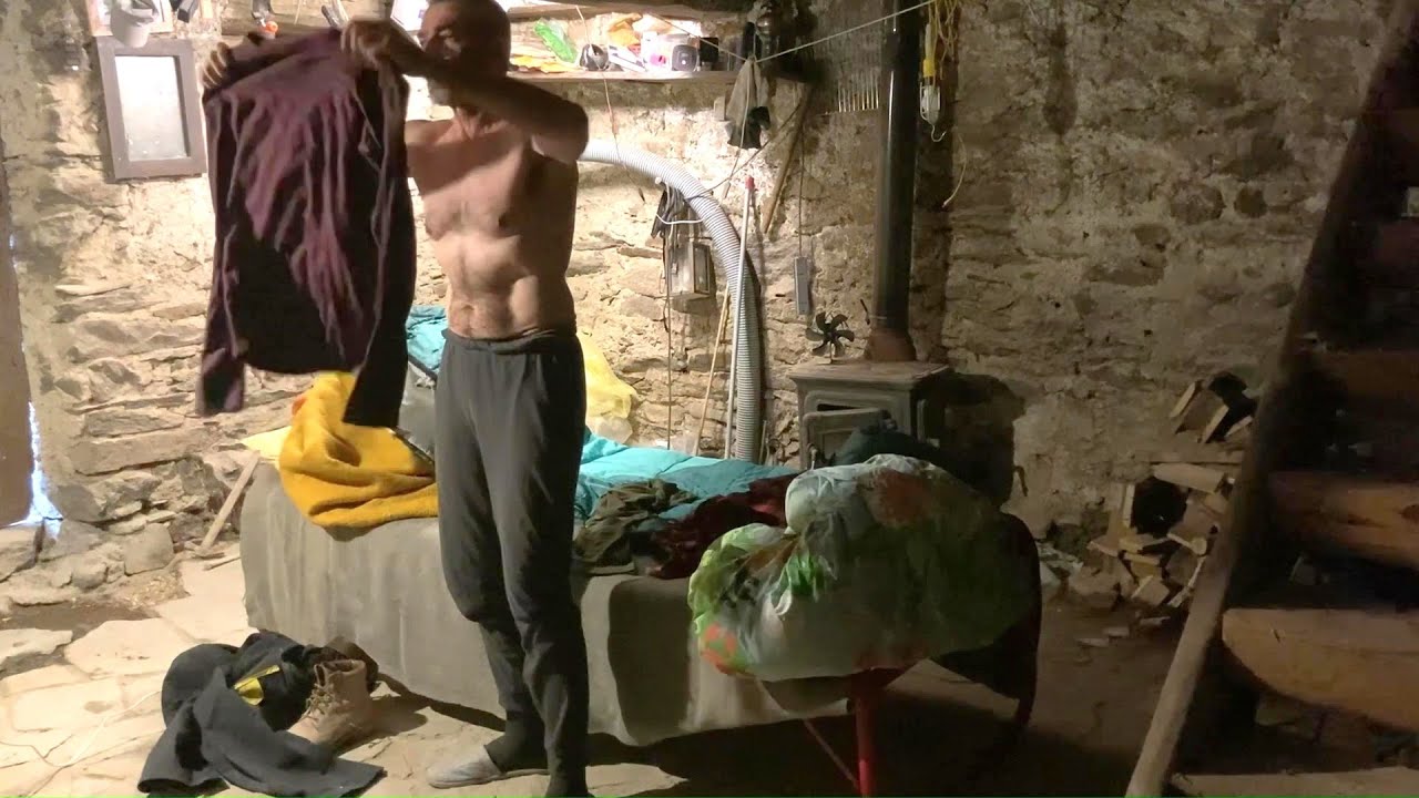 Ep. 88 – Baita nelle Alpi – Tanti tanti lavori – Camosci e Volpi - Relax