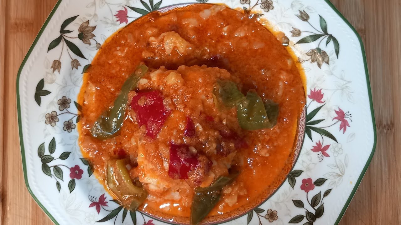 BACALAO CON TOMATE Y PIMIENTOS |De las formas más ricas de comer bacalao 😋😋😋