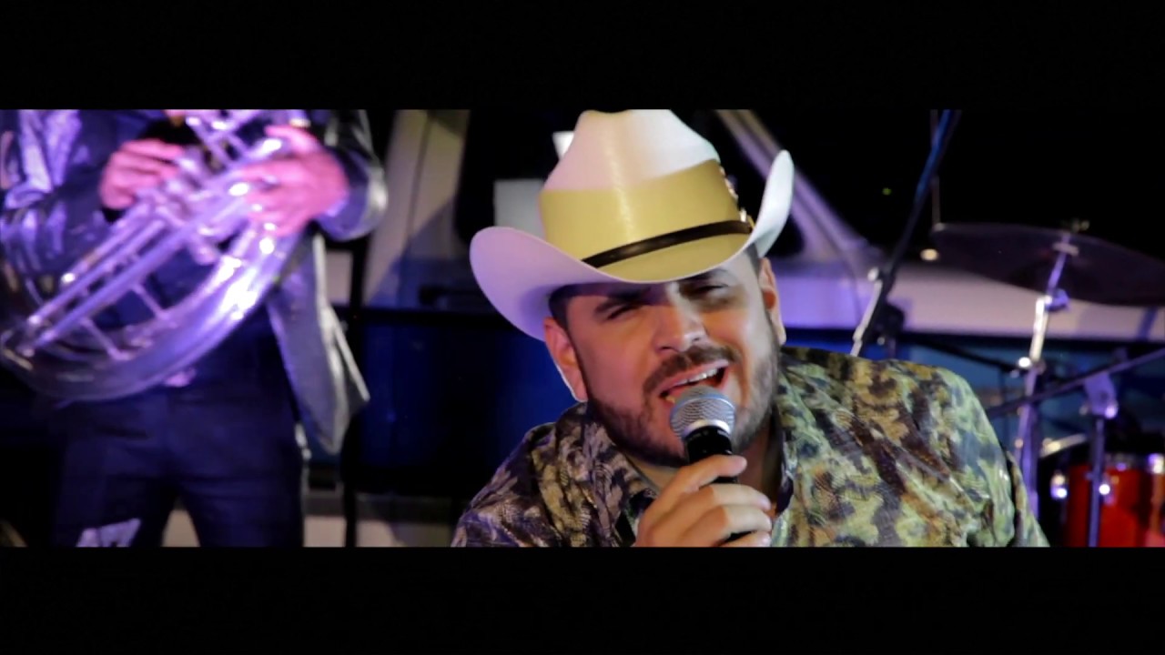 El Komander - El Ganadero (En Vivo)