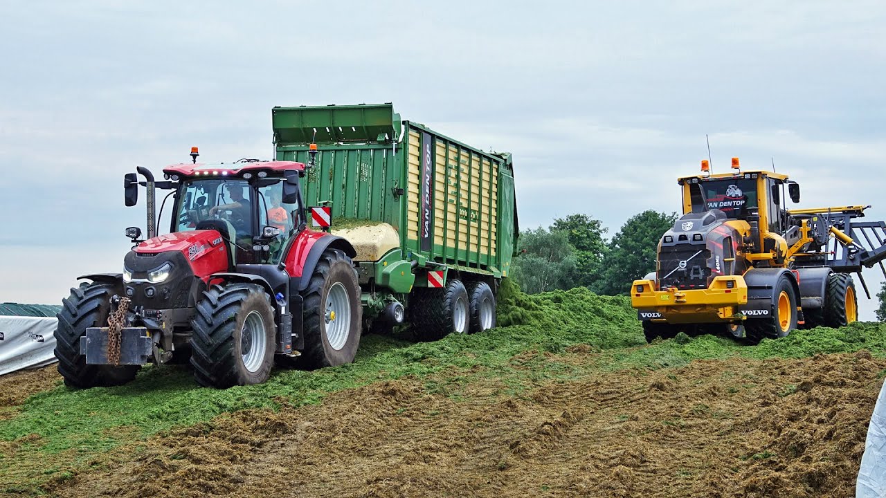 Gras Hakselen | John Deere 7480i + Case IH + Fendt + Volvo | Van den Top | Heerikhuize