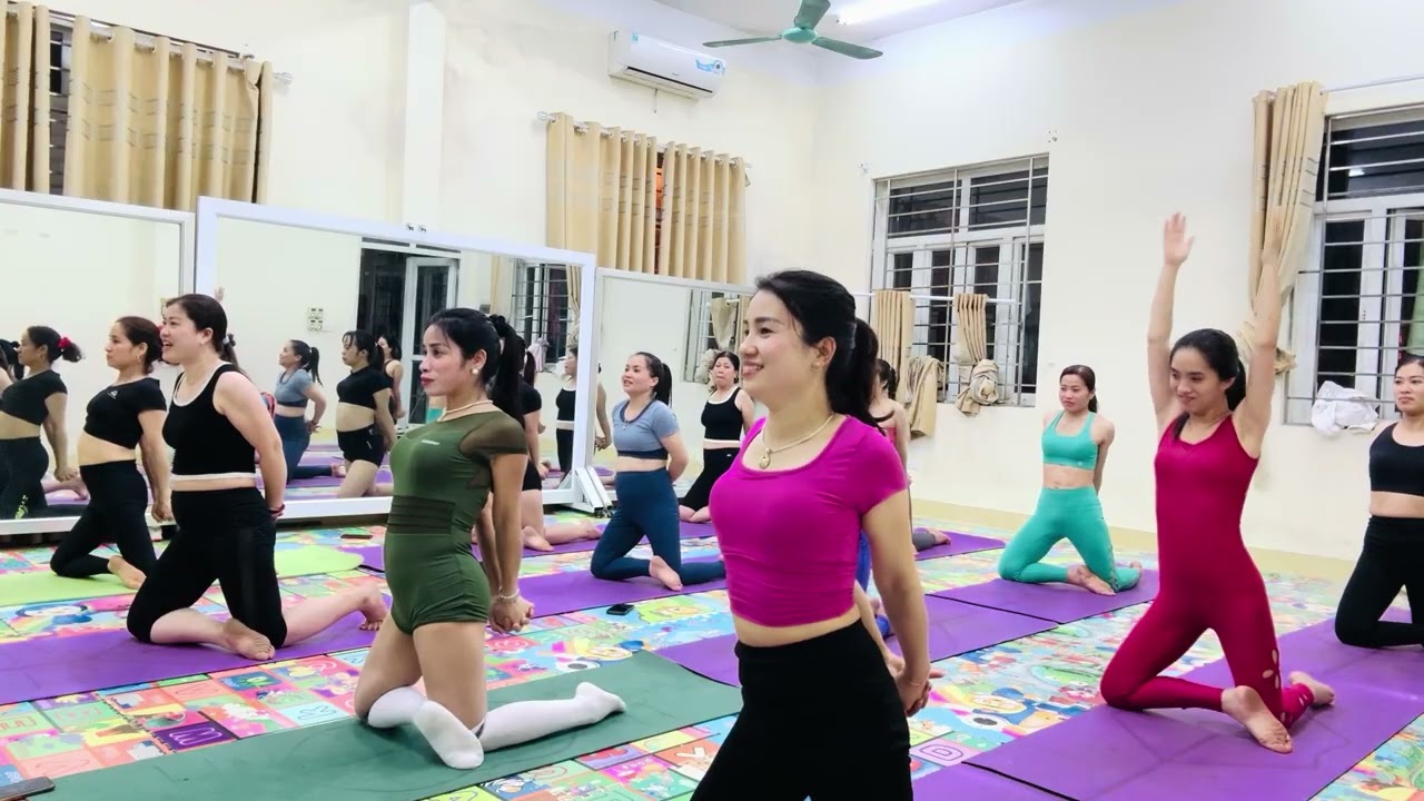 Tăng sức mạnh cơ đùi - Tân yoga