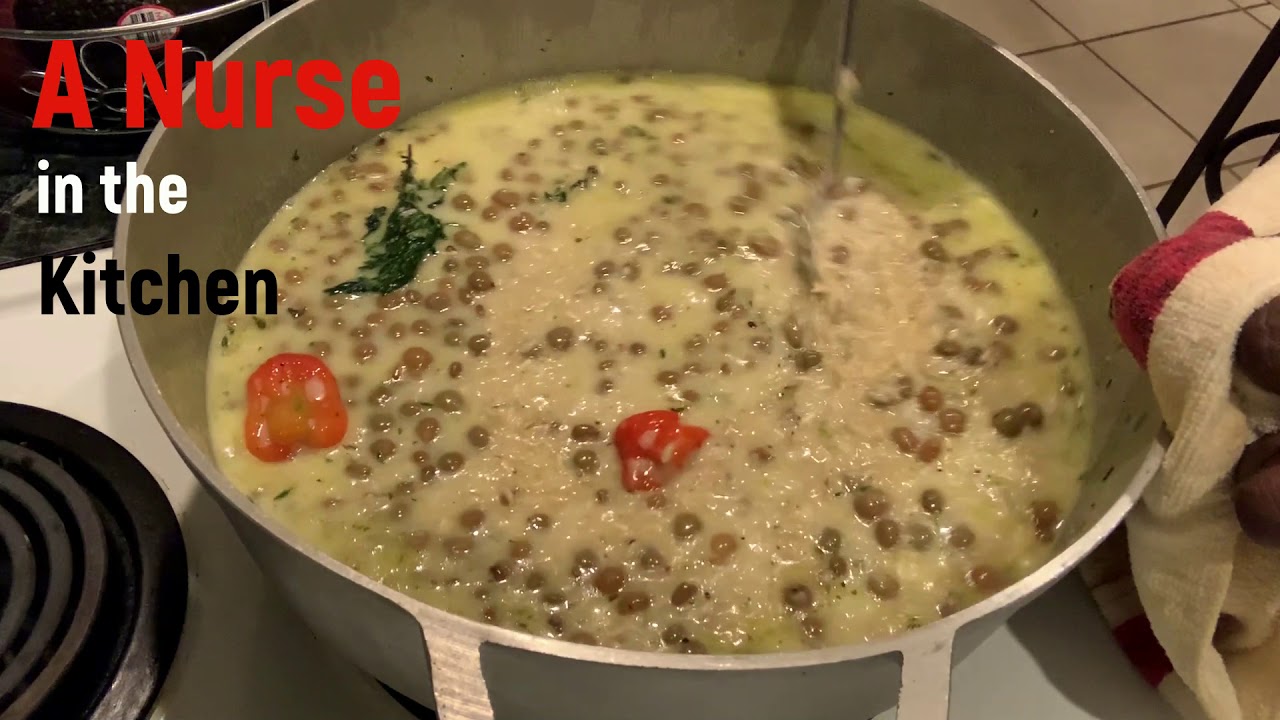 Coconut rice and pigeon peas