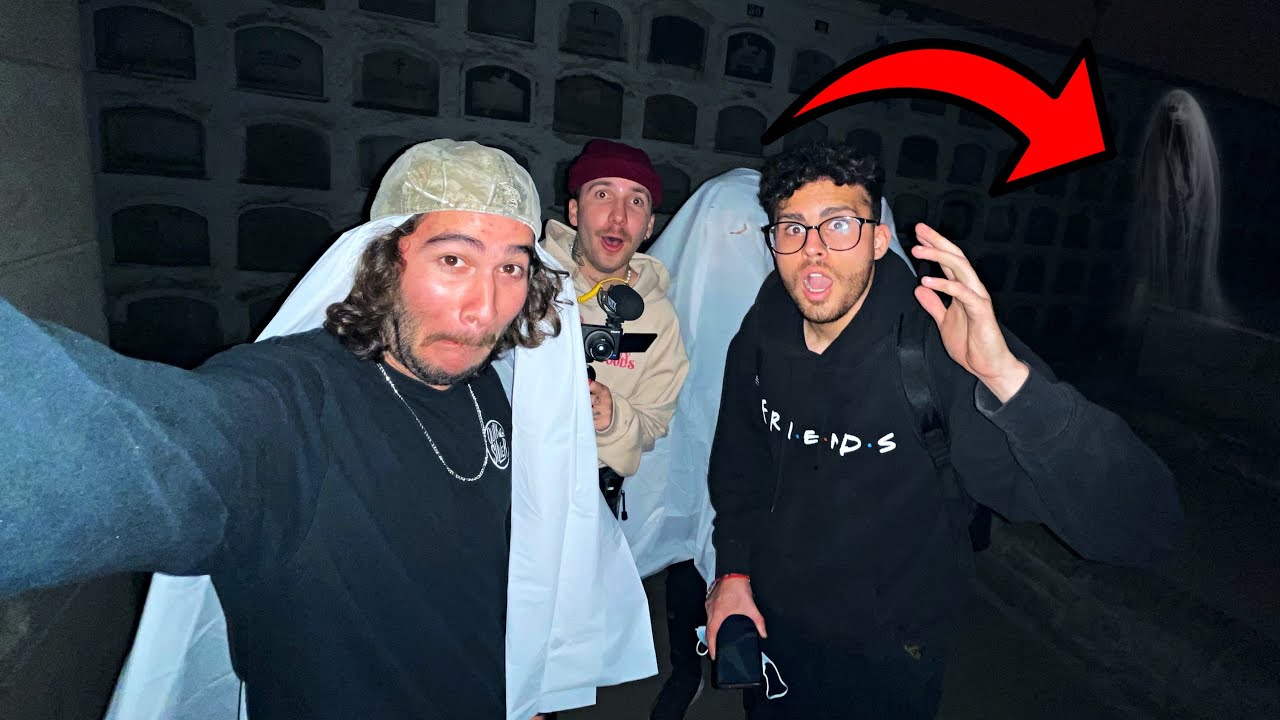 WE GOT TRAPPED IN A CEMETERY AT NIGHT!!!
