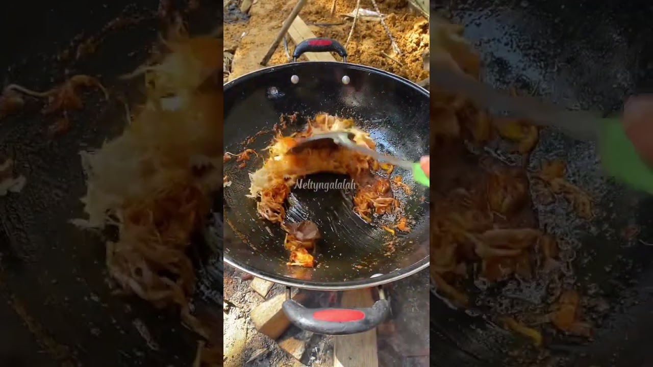 Makan bareng mamas ku si gokil ngakak abiss #makanan pedas #video ngakak #makanan rumahan #shorts