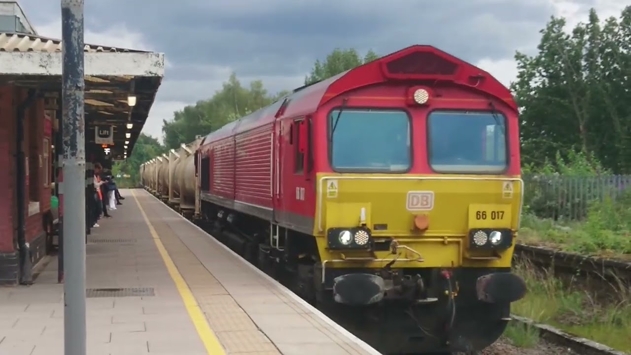 Trains at Solihull (CML) 1/8/25