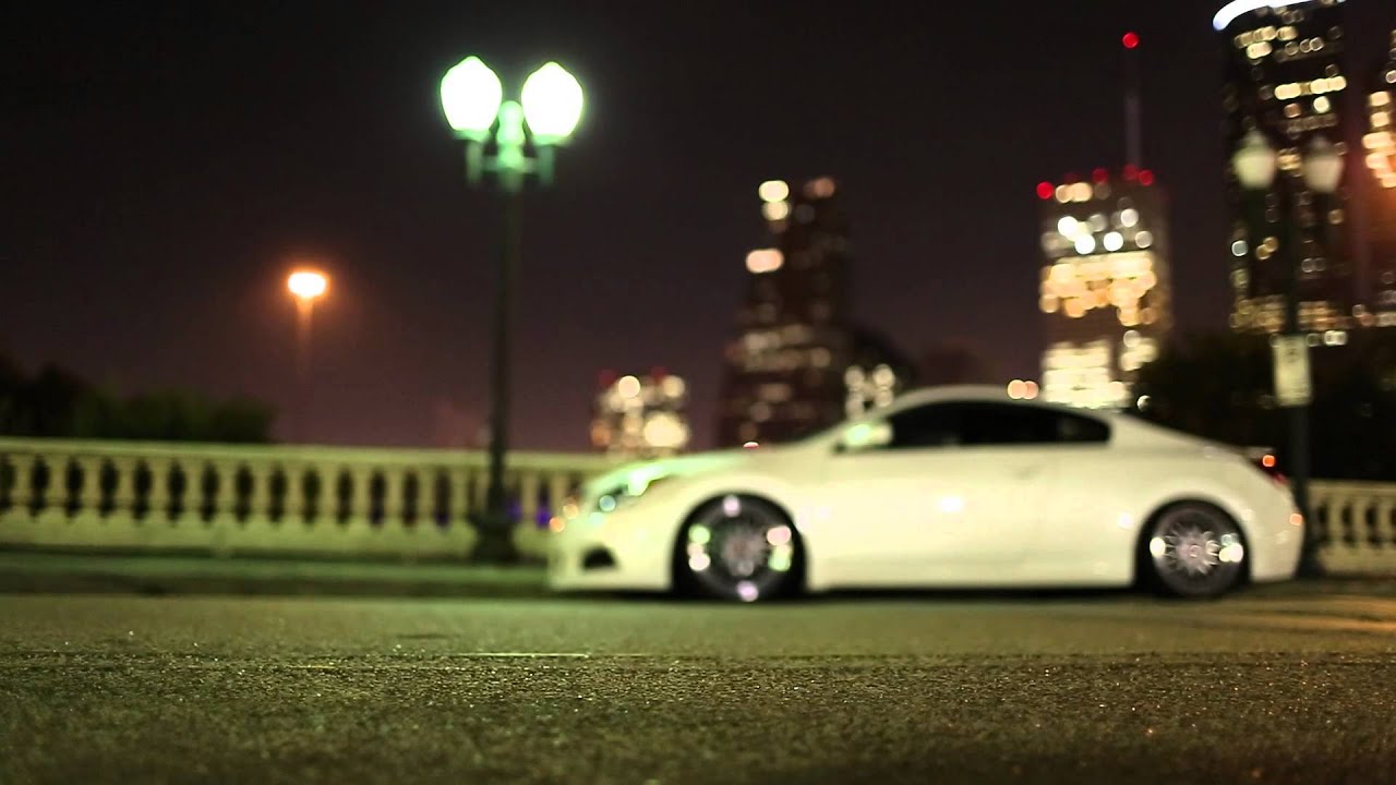 Altima Coupe Stance HD