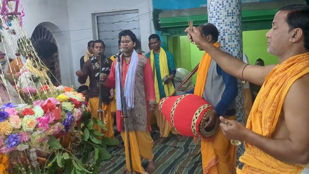 সন্ধ্যা আরতি দেখুন ####রাধে রাধে 