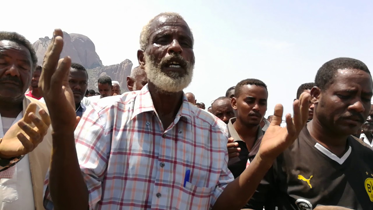 تشيع جنازه القائد حامد محمود رئيس المكتب العسكري بجبهة التحرير الارترية