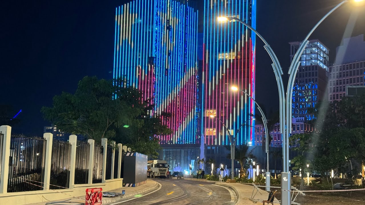 Experience Kinshasa's Financial Center at Night LIKE A LOCAL!